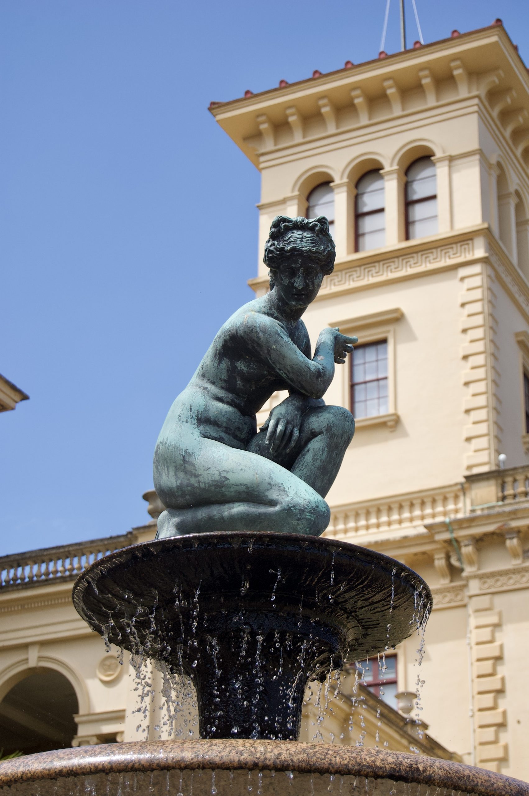 Venus de Medici Fountain