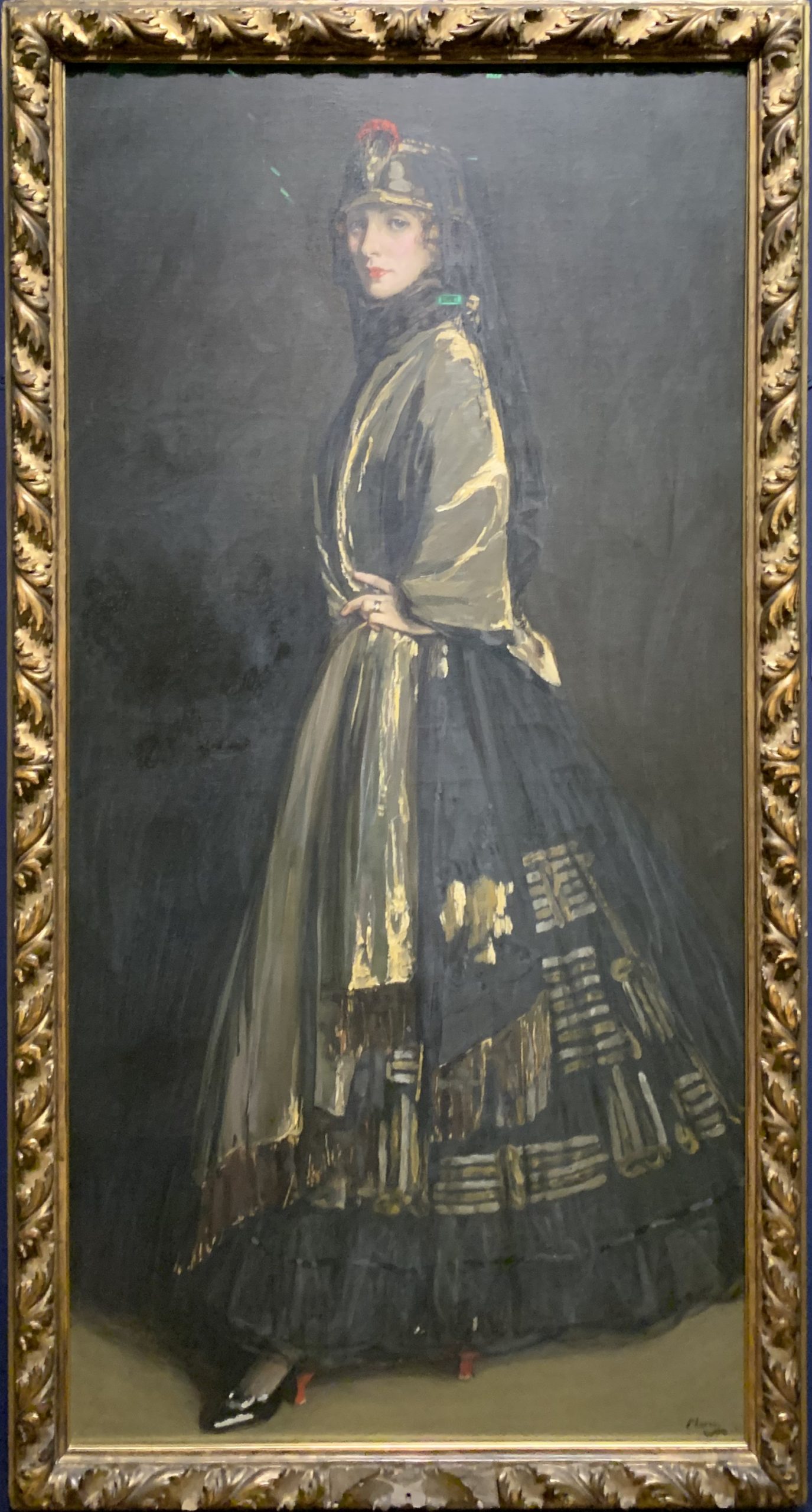 Hazel in Black and Gold