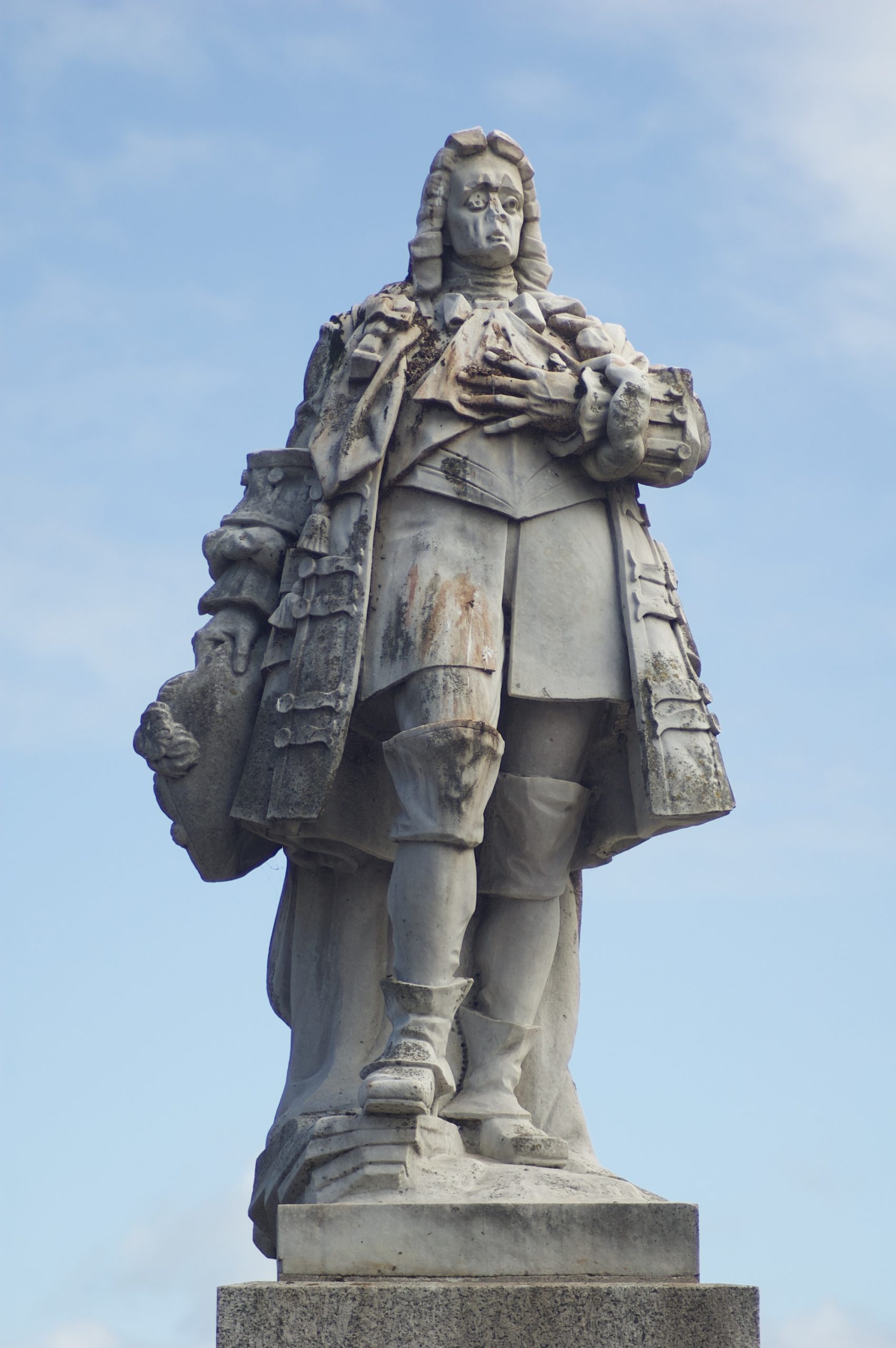 Statue of William III