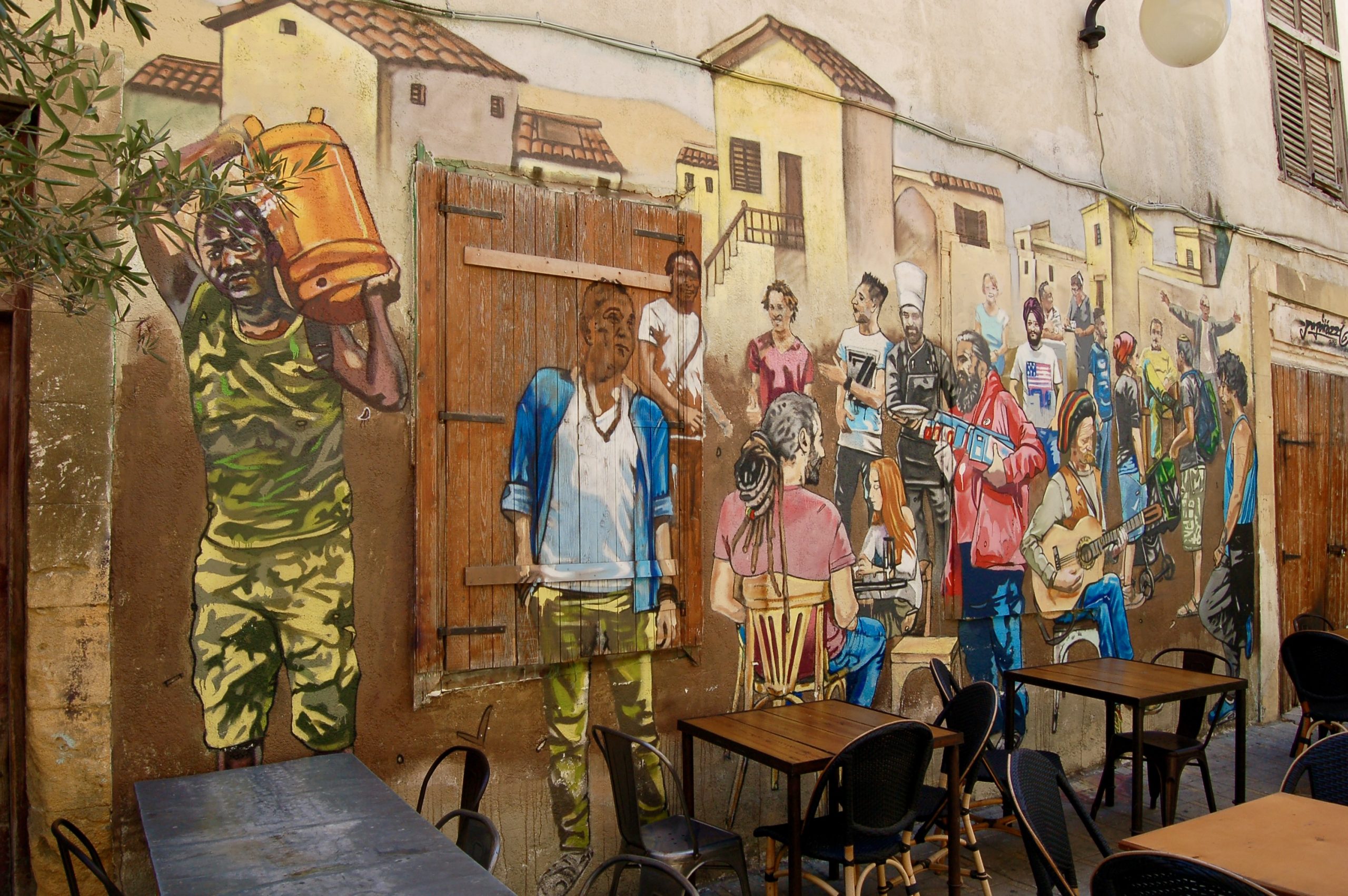 Thiseos Street Mural