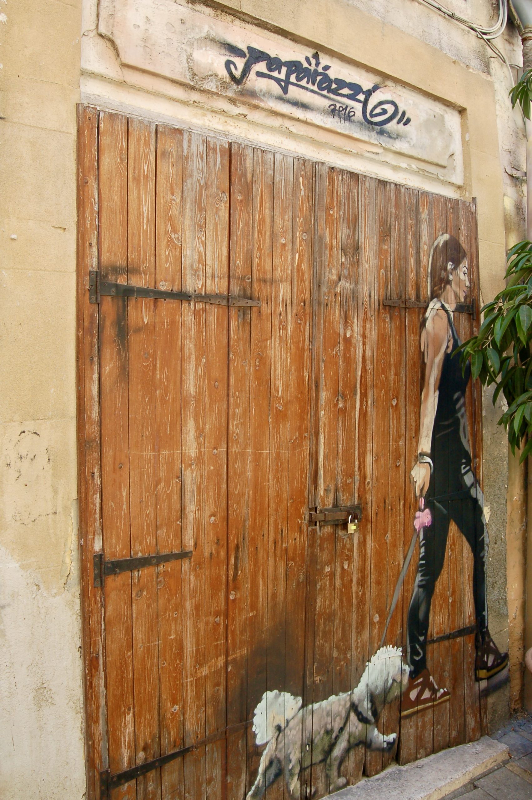 Thiseos Street Mural