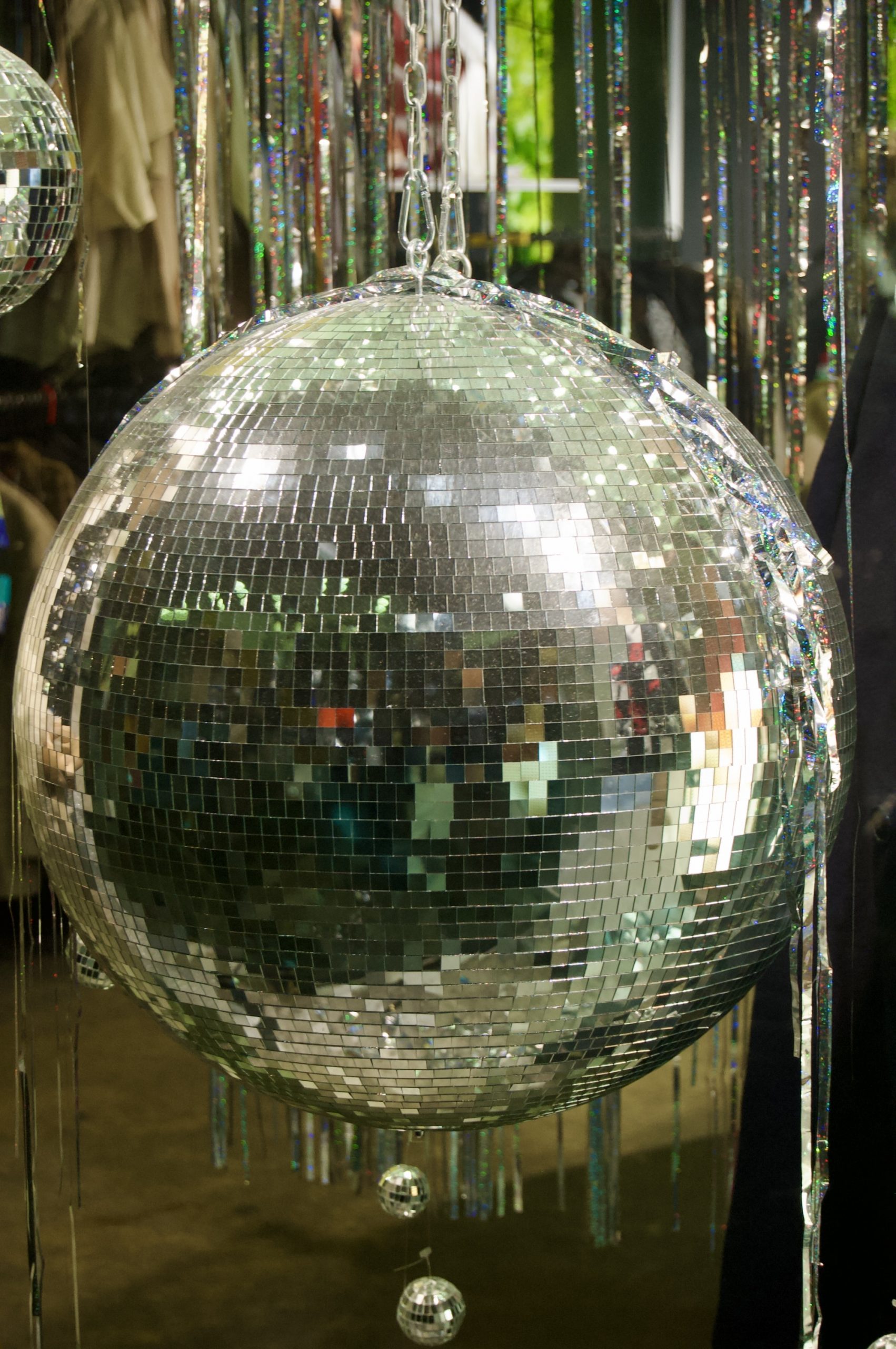 Glitter ball