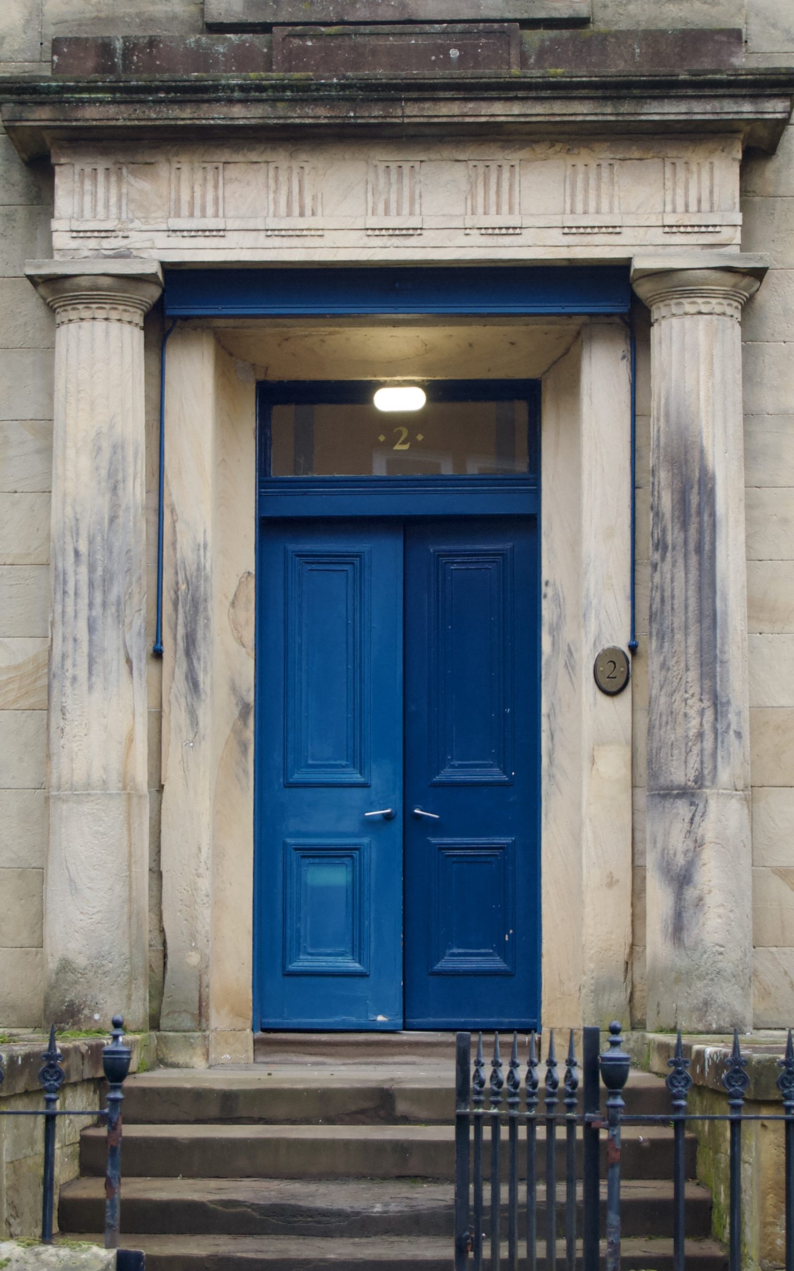 2 Irvine Place, Stirling