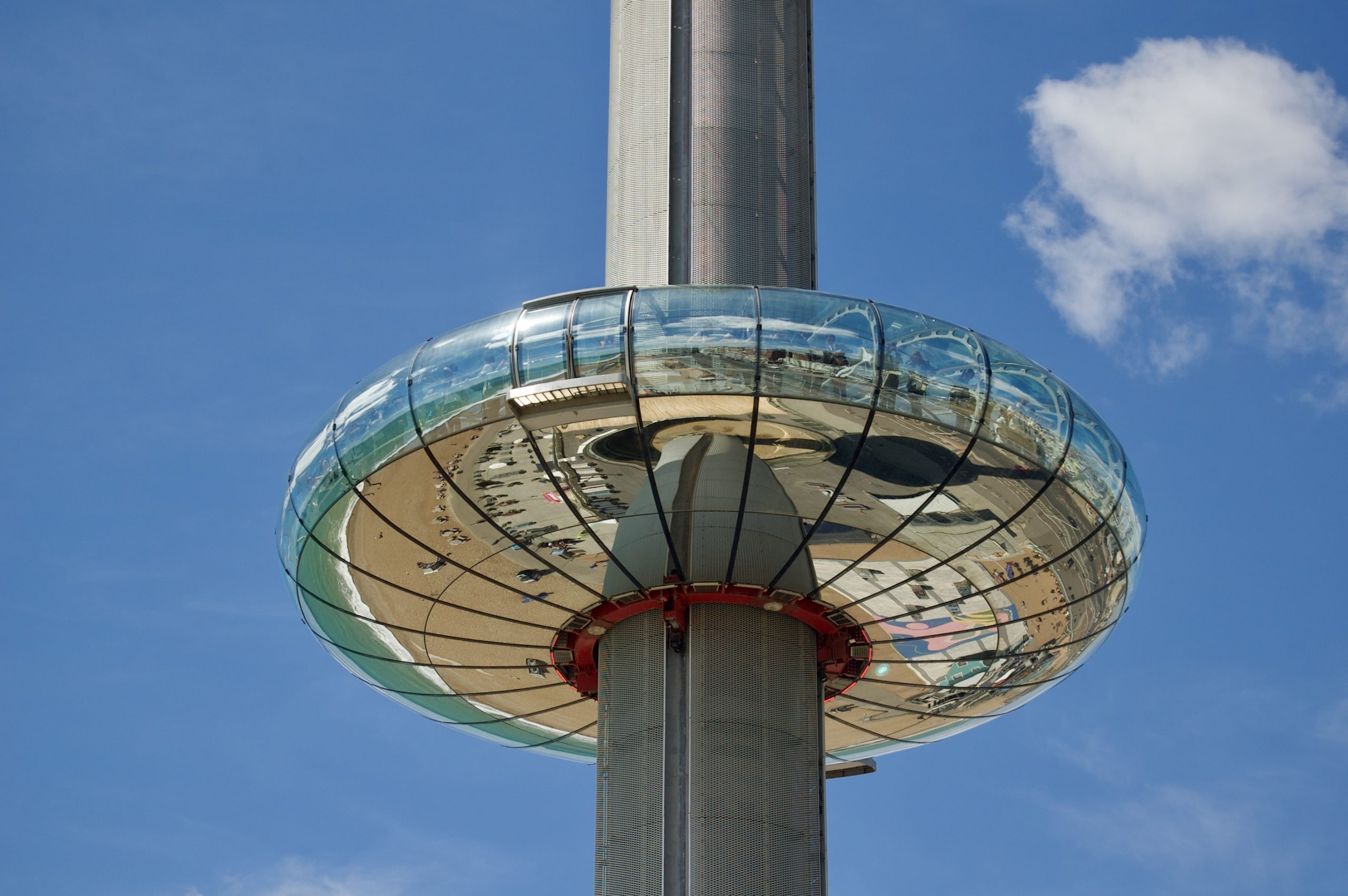 Brighton i360