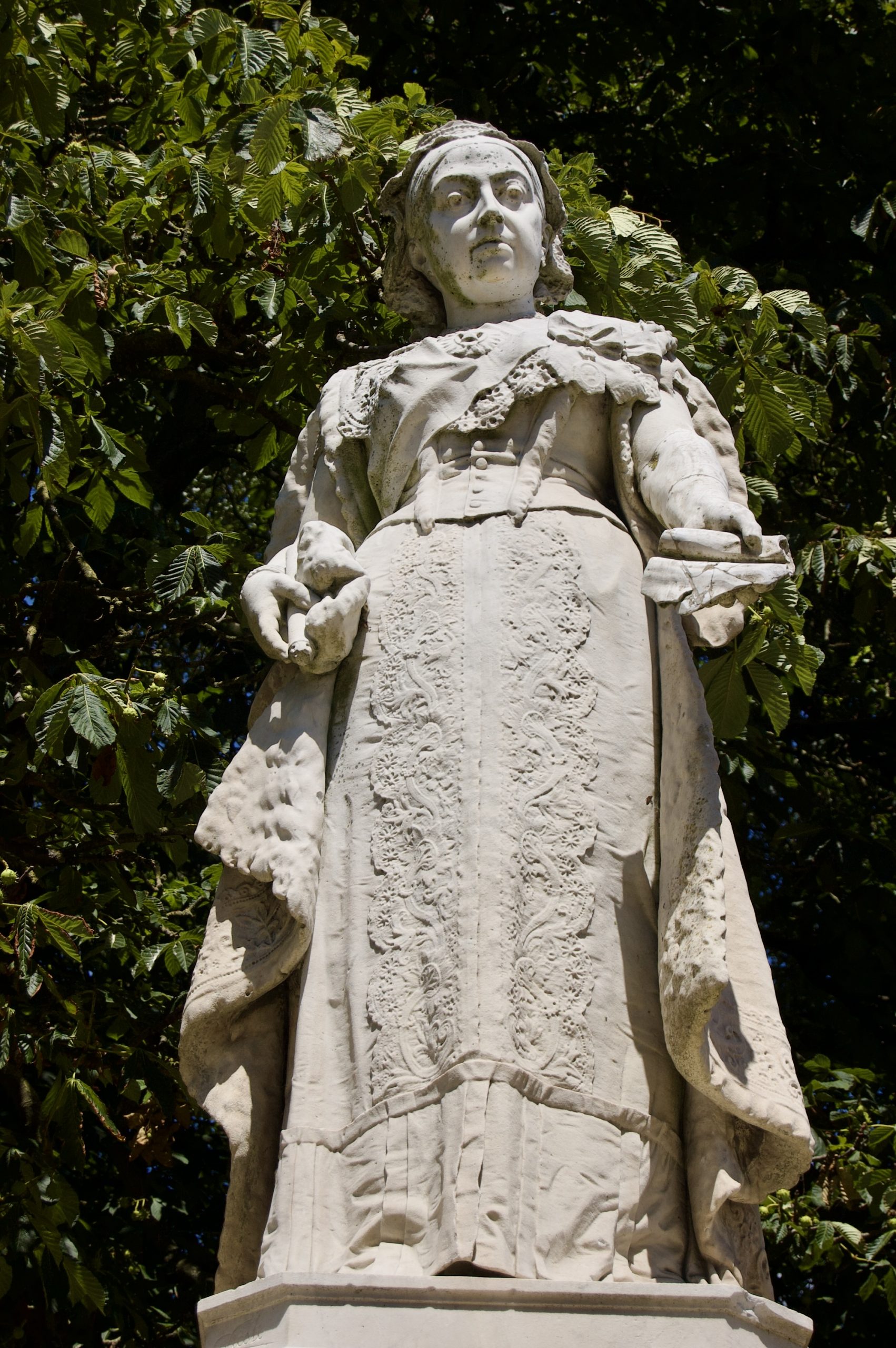 Statue of Queen Victoria, Brighton